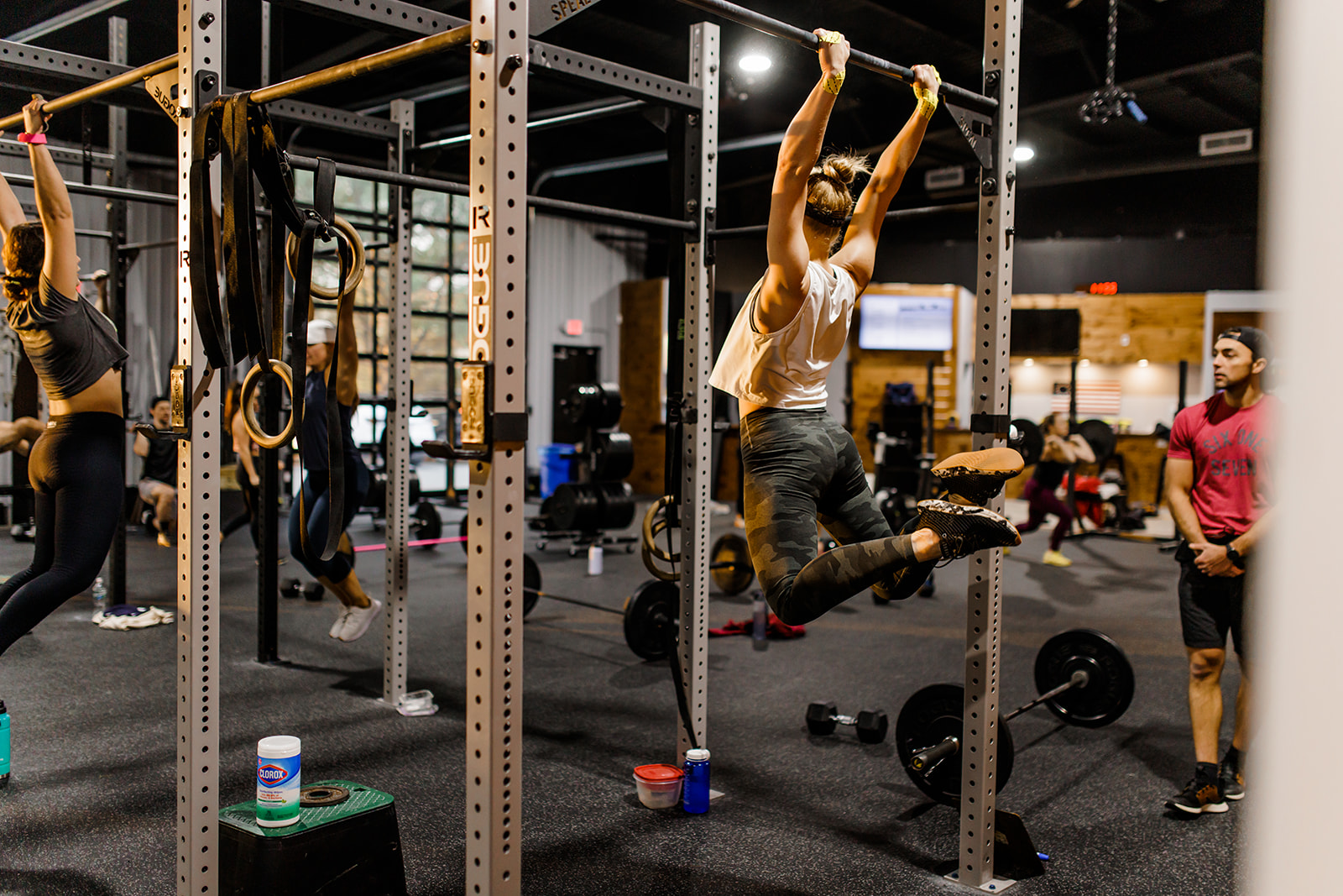 Woman doing CrossFit